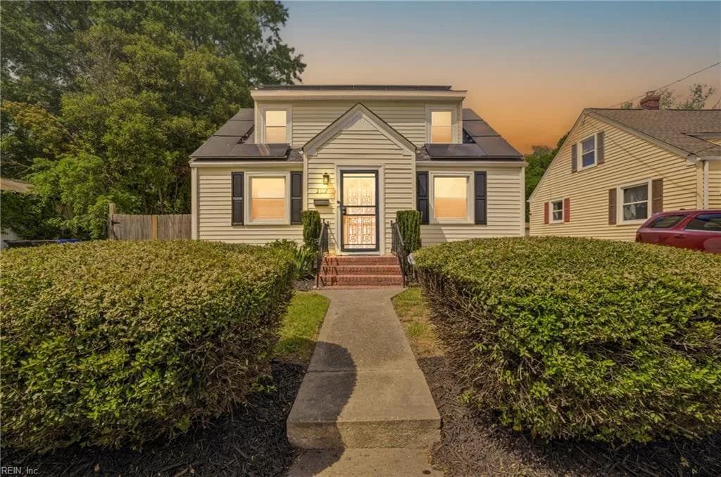 2012 Liverpool ST, PORTSMOUTH VA 23704 - Photo 2