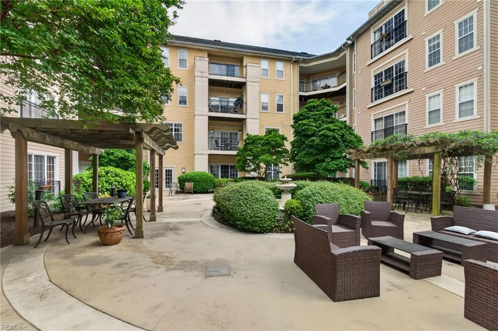 1400 Granby ST #213, Norfolk — 2 bed Residential, 1,204 sqft