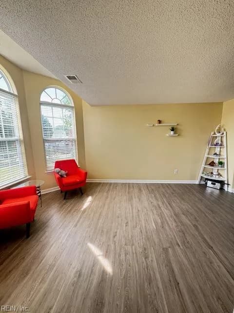 217 Cabell DR, NEWPORTNEWS VA 23602 - Photo 3