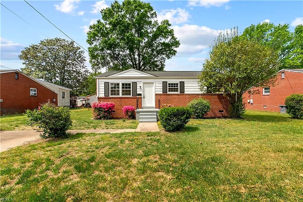 6 Cornelius DR, HAMPTON VA 23666 - Main photo