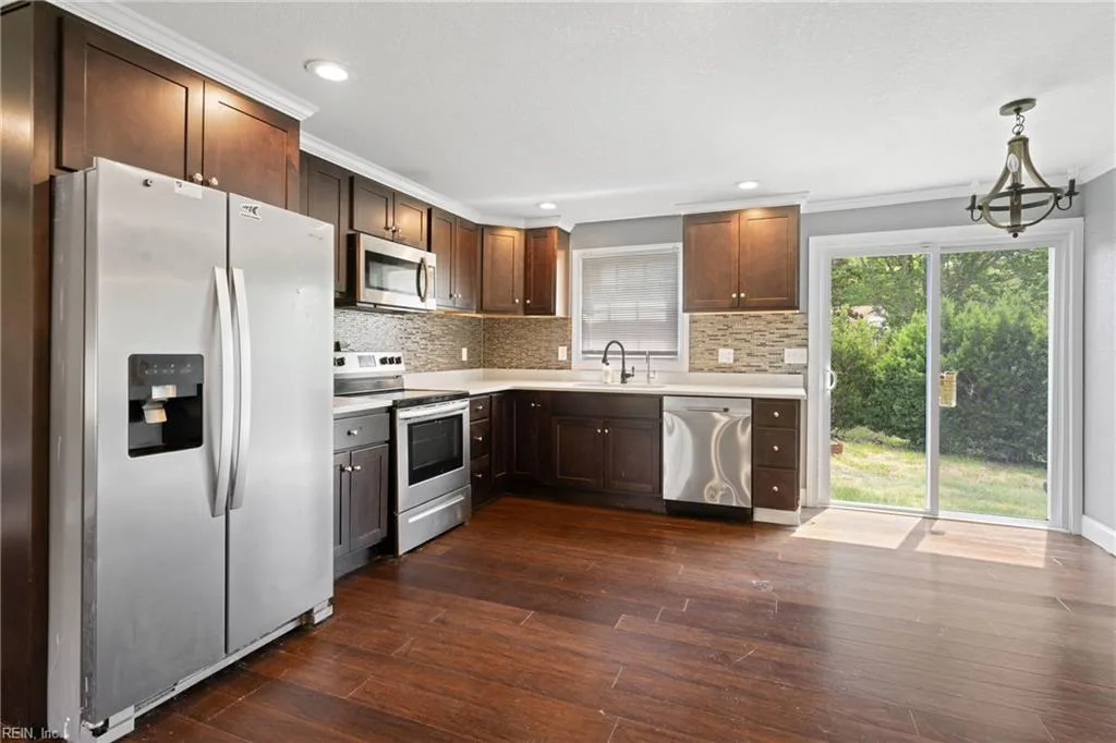 301 Viking ST, PORTSMOUTH VA 23701 - Photo 3
