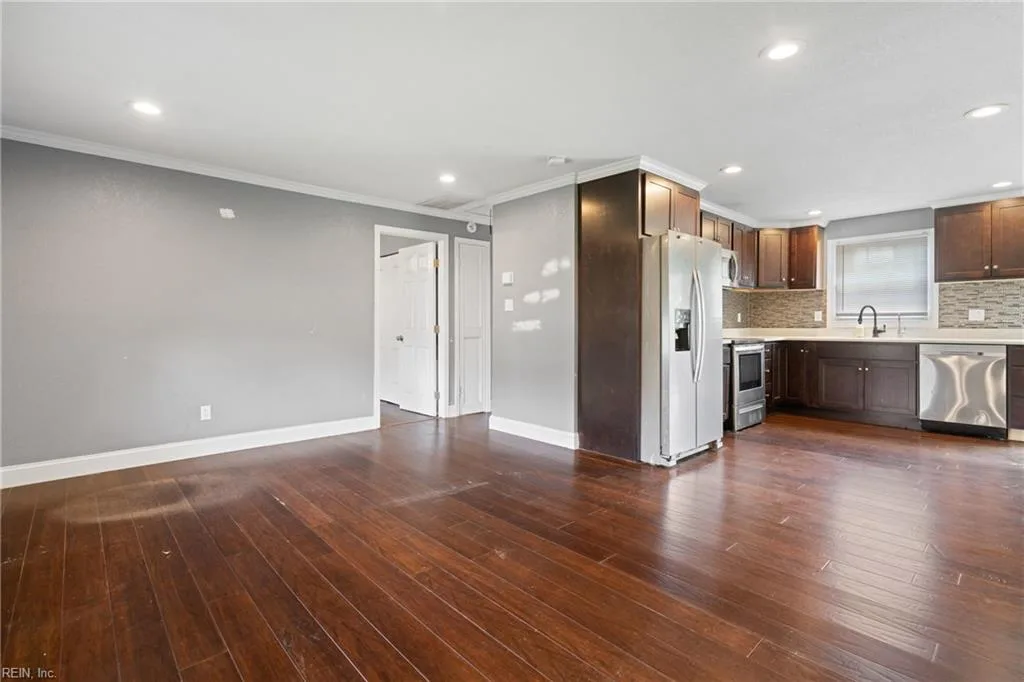 301 Viking ST, PORTSMOUTH VA 23701 - Photo 5
