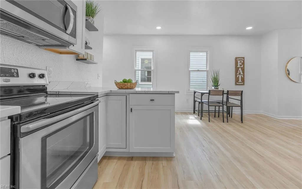 822 Pollard ST, NORFOLK VA 23504 - Photo 3
