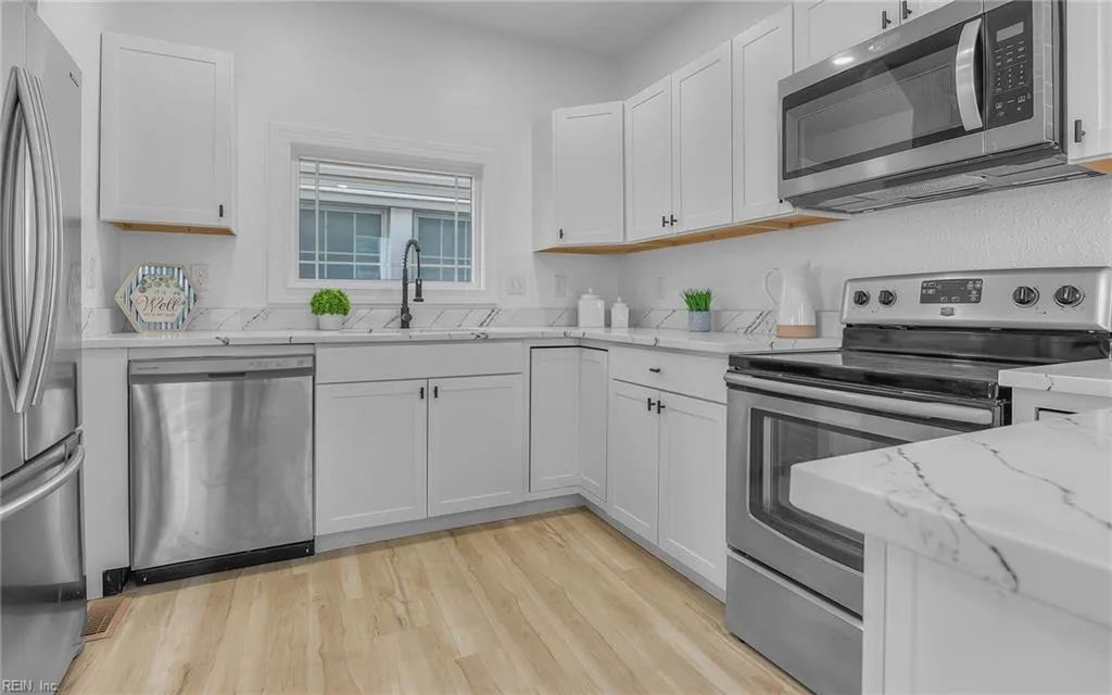 822 Pollard ST, NORFOLK VA 23504 - Photo 5