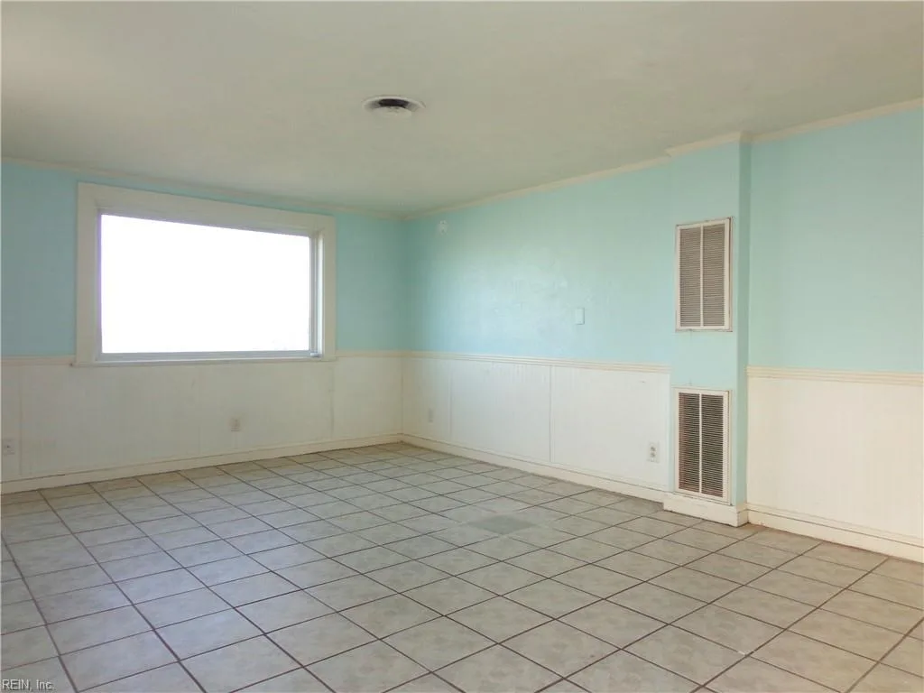 2020 E Ocean View AVE #5, NORFOLK VA 23503 - Photo 4