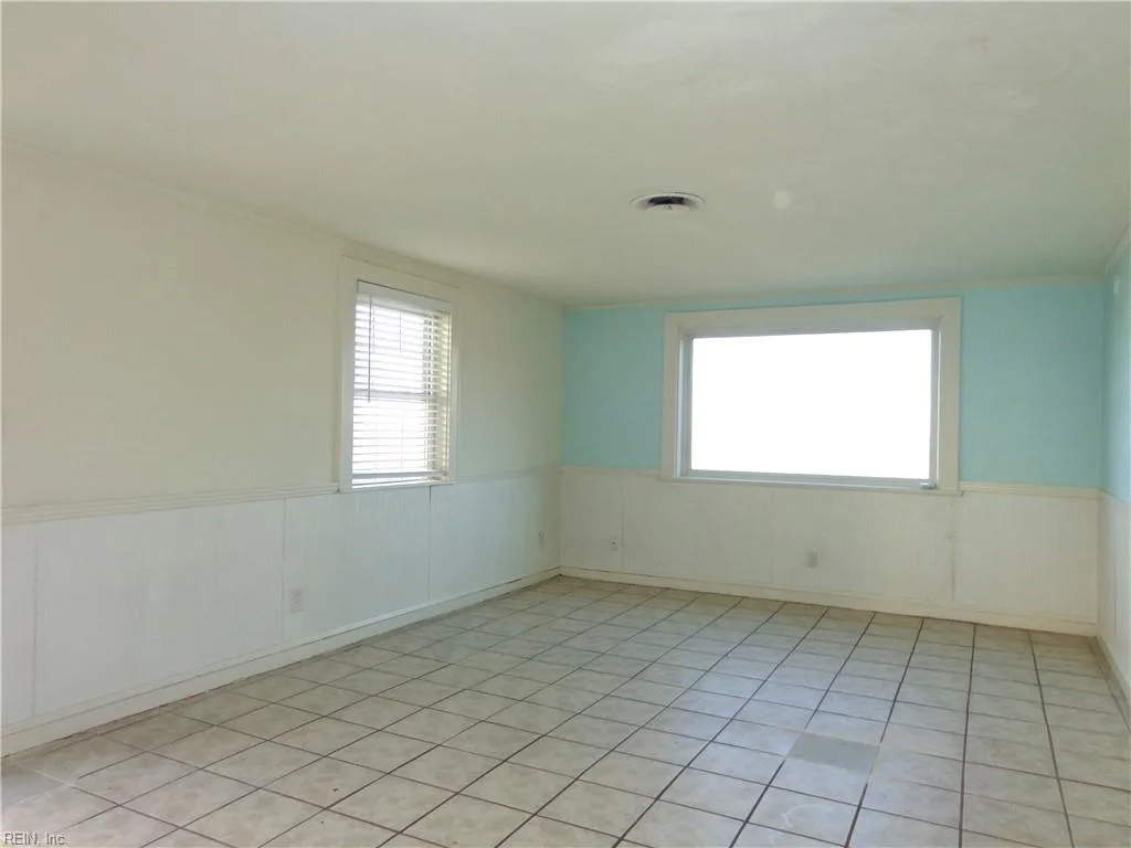 2020 E Ocean View AVE #5, NORFOLK VA 23503 - Photo 5