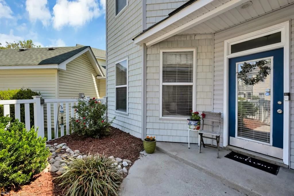 2400 Courtyard LN, VIRGINIABEACH VA 23455 - Photo 5