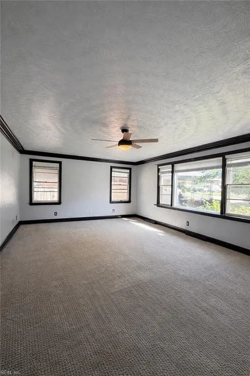 4425 Winchester DR, PORTSMOUTH VA 23707 - Photo 4