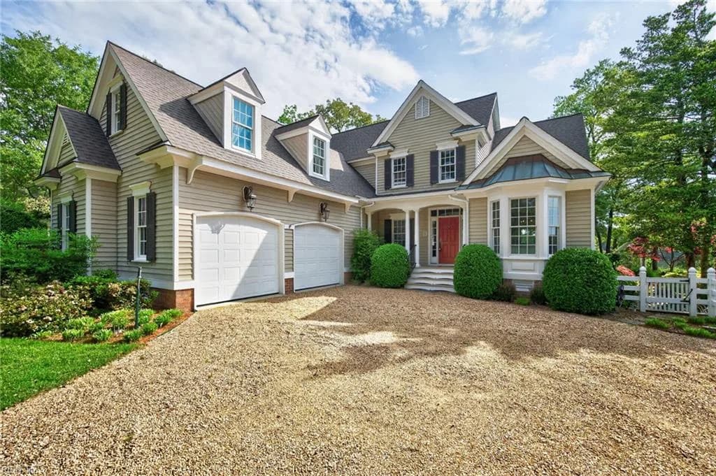 1572 Adams DR W, SUFFOLK VA 23436 - Photo 2