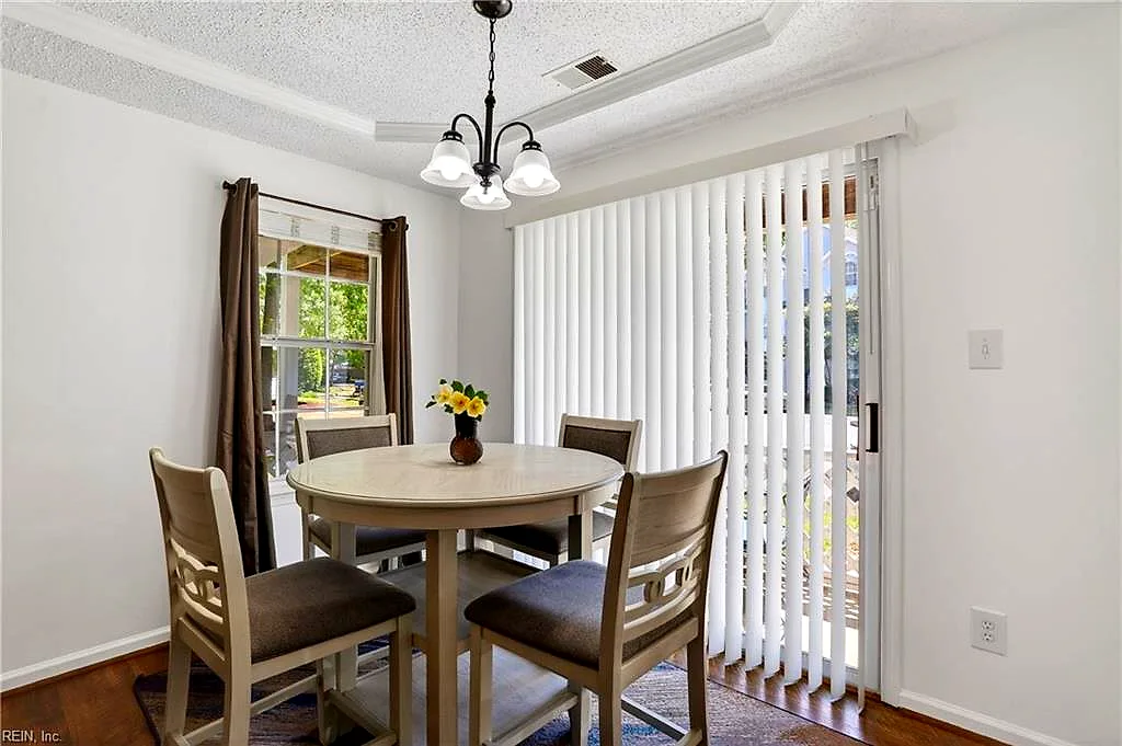 708 Inlet QUAY #B, CHESAPEAKE VA 23320