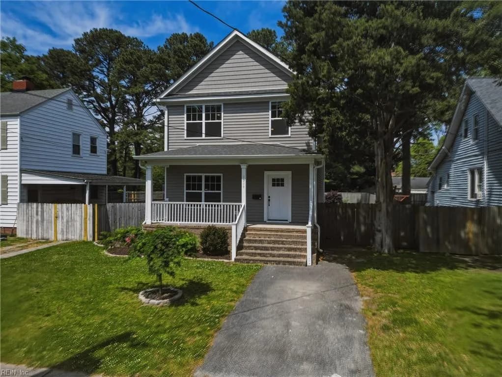 1011 Holly AVE, CHESAPEAKE VA 23324 - Photo 2