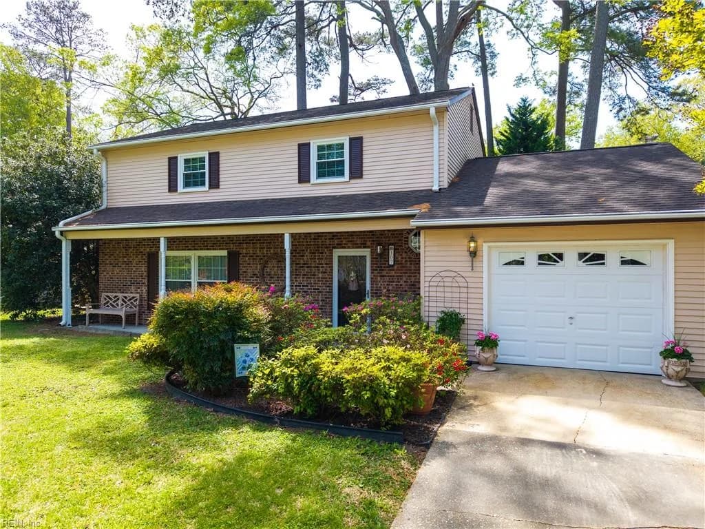 107 Willis Church Yard ST, HAMPTON VA 23669 - Photo 3