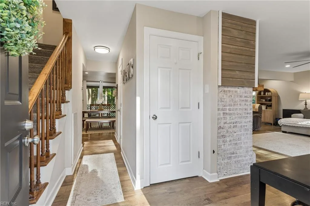 55 Cedar RD, POQUOSON VA 23662 - Photo 5