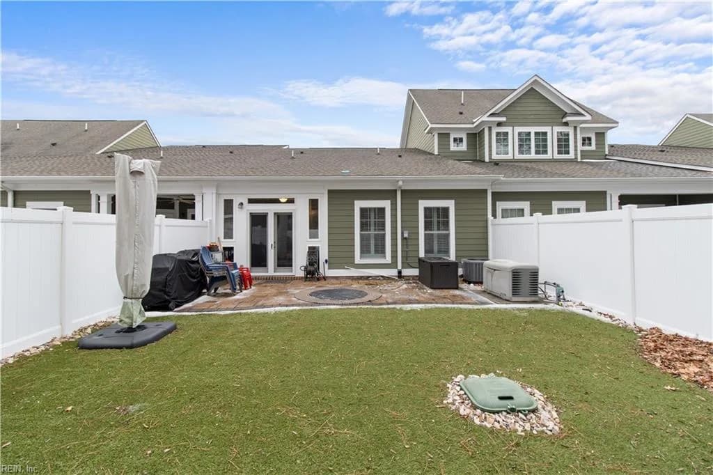 6926 Colemans Crossing AVE, HAYES VA 23072 - Photo 3