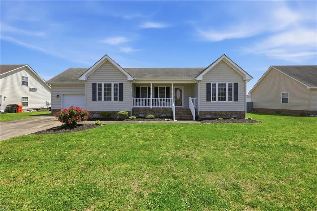 808 Compass DR, ELIZABETHCITY NC 27909 - Main photo