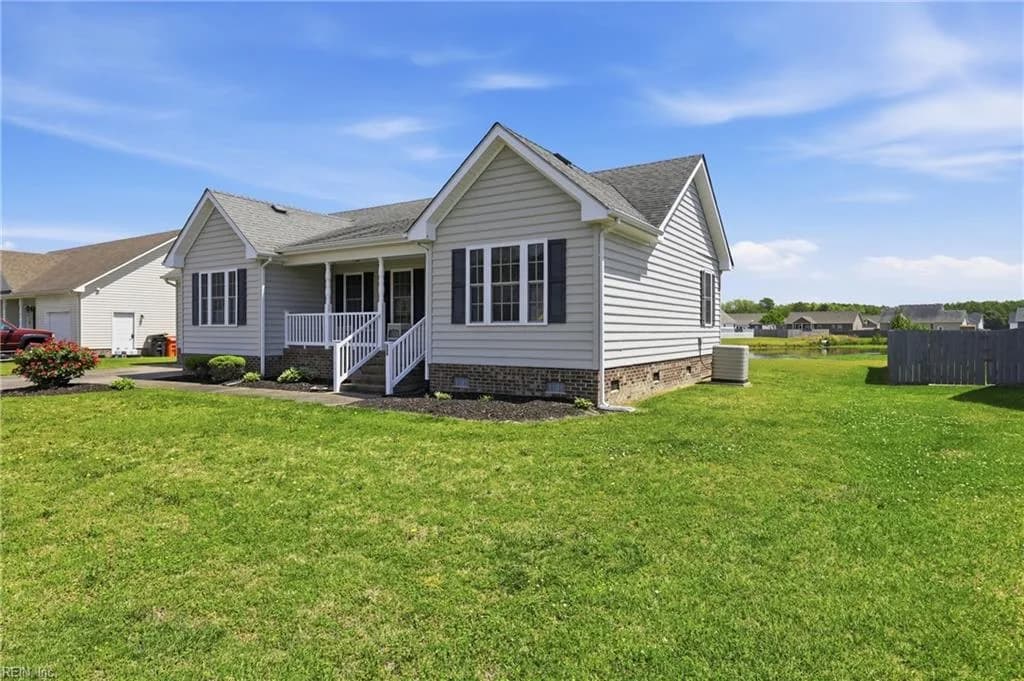 808 Compass DR, ELIZABETHCITY NC 27909 - Photo 3