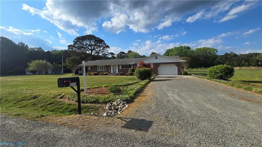 250 Baby LN, MATHEWS VA 23109 - Photo 3