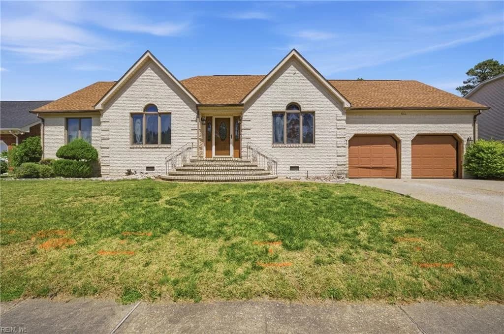 4032 LAKEVIEW DR, CHESAPEAKE VA 23323 - Photo 2
