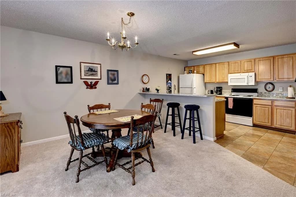 703 Westgate CIR, WILLIAMSBURG VA 23185 - Photo 5