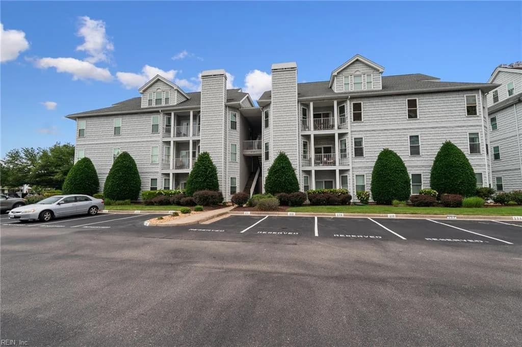 2301 Beach Haven DR #202, VIRGINIABEACH VA 23451 - Photo 3