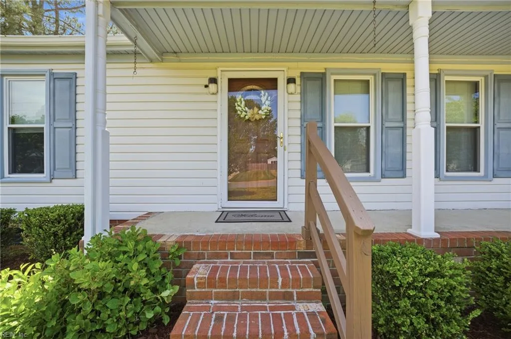 1009 Priscilla LN, CHESAPEAKE VA 23322 - Photo 5