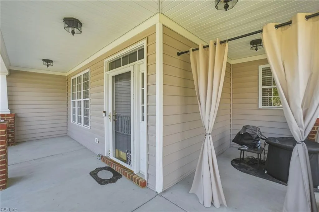 13341 Chesapeake PL, CARROLLTON VA 23314 - Photo 5
