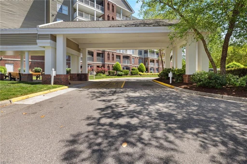 985 Fleet DR #459, VIRGINIABEACH VA 23454 - Photo 4