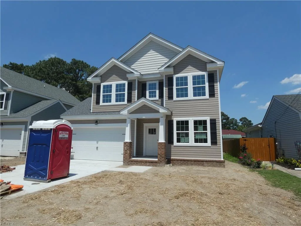 1724 B English AVE, CHESAPEAKE VA 23320
