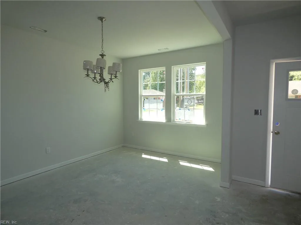 1724 B English AVE, CHESAPEAKE VA 23320 - Photo 3