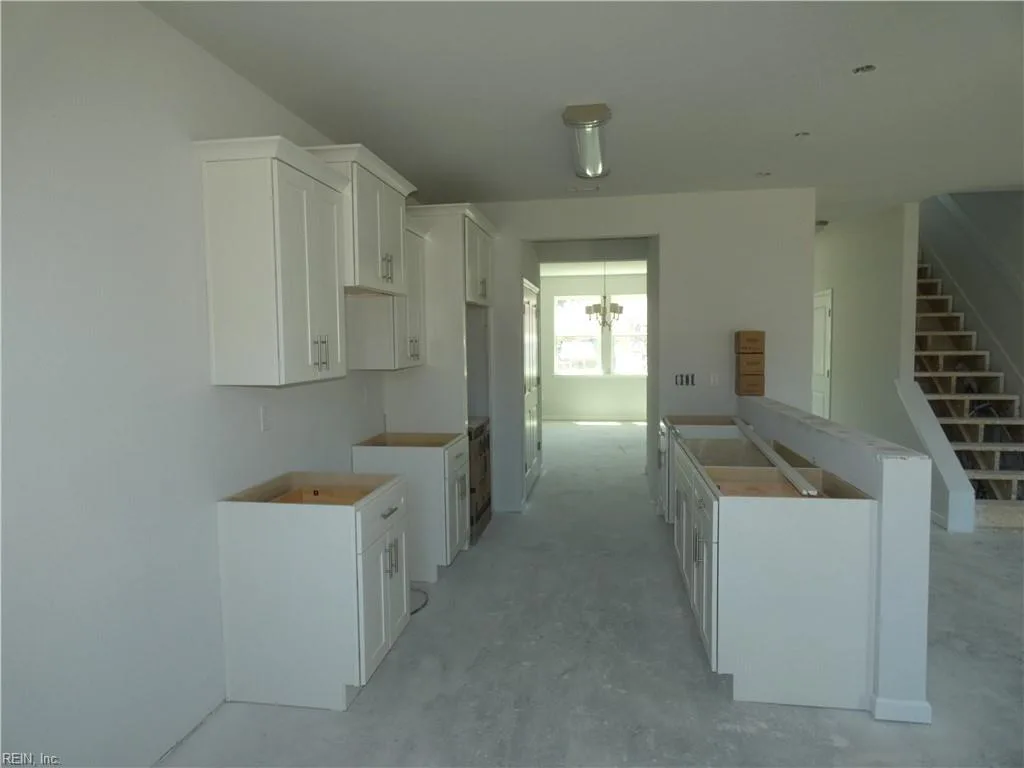 1724 B English AVE, CHESAPEAKE VA 23320 - Photo 5