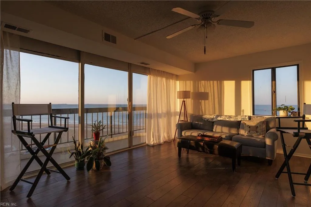 3558 Shore DR #202, VIRGINIABEACH VA 23455 - Photo 3