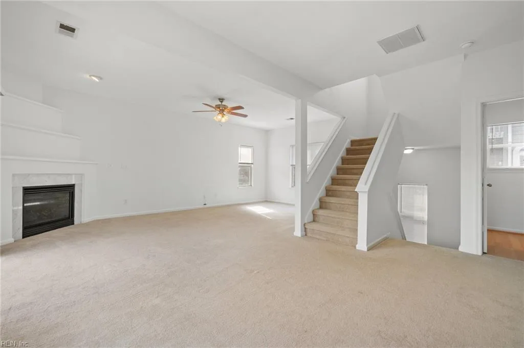 3911 Shady Oaks DR, VIRGINIABEACH VA 23455 - Photo 3