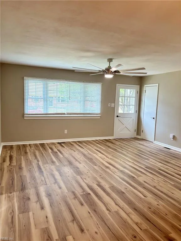 3716 Linnet LN, PORTSMOUTH VA 23703 - Photo 4