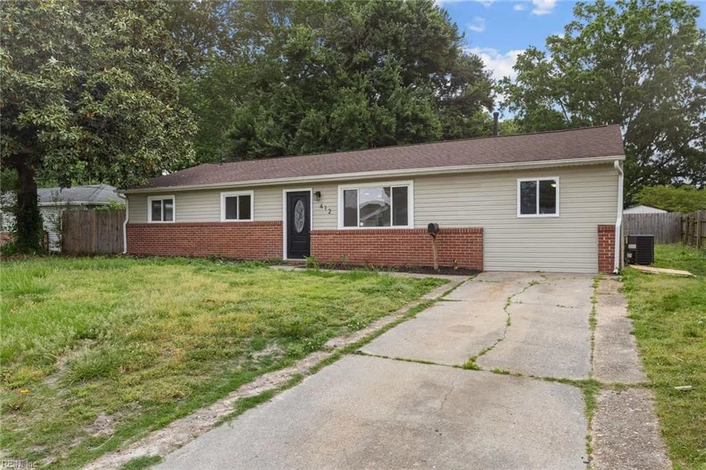 412R Lineberry RD, VIRGINIA BEACH VA 23452 - Photo 4