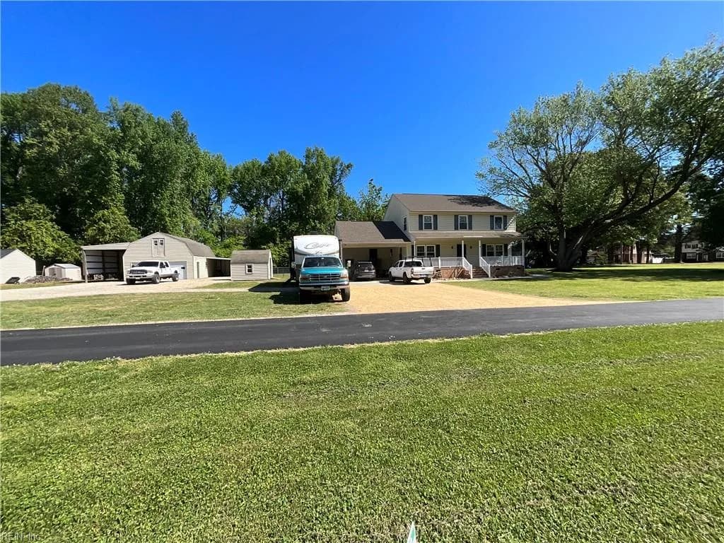 19 Hunts Neck RD, POQUOSON VA 23662 - Photo 3