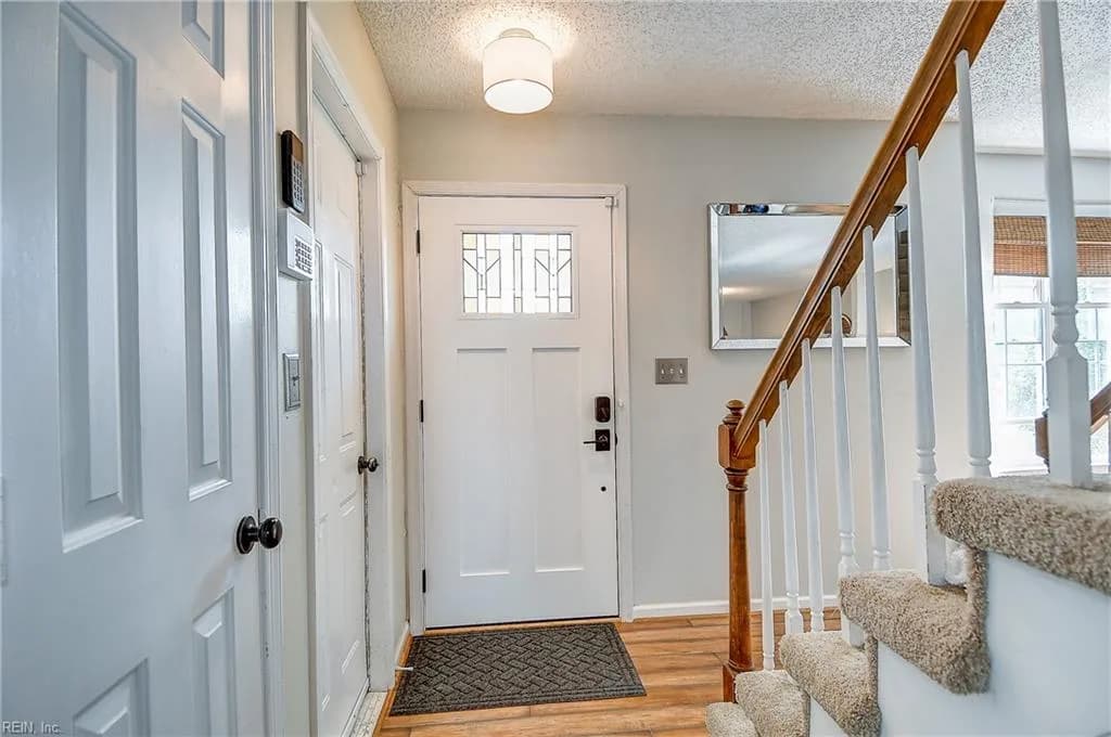 520 Hillshire WAY, VIRGINIABEACH VA 23454 - Photo 5