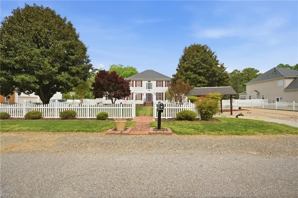 30 Holloway RD, NEWPORTNEWS VA 23602 - Photo 4