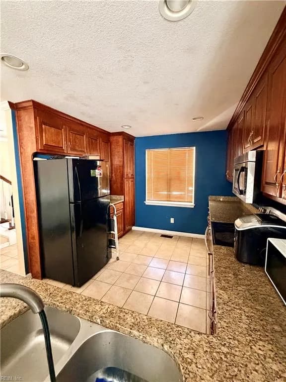 3117 Shell RD, HAMPTON VA 23661 - Photo 4