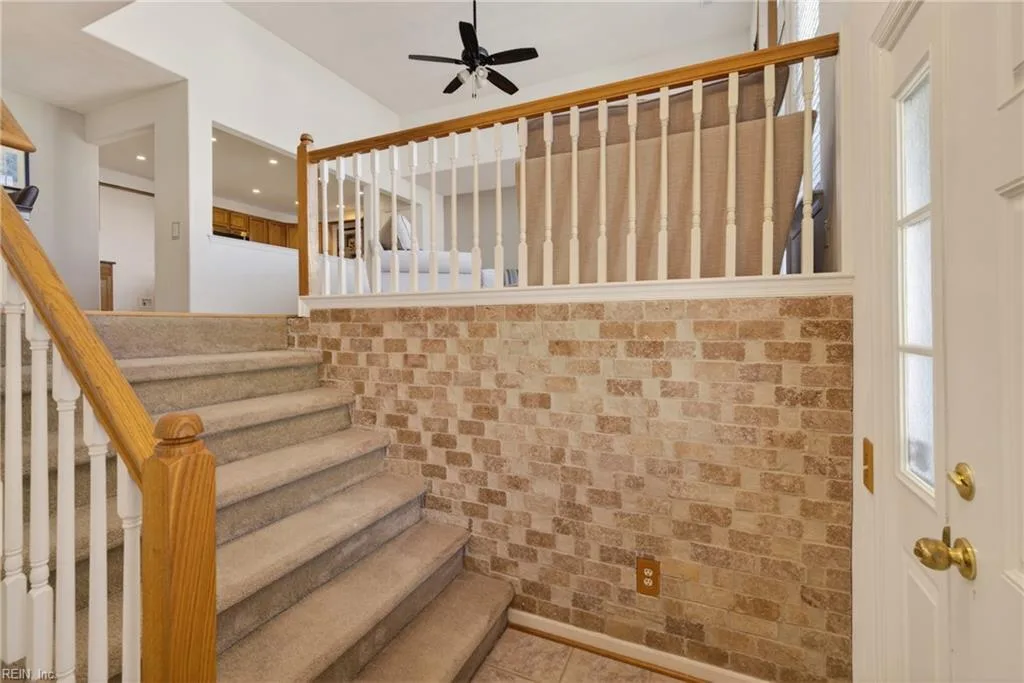 815 Mission AVE, VIRGINIABEACH VA 23462 - Photo 3