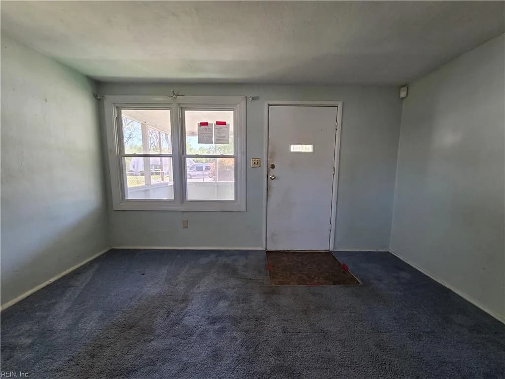 4 Jordan DR, HAMPTON VA 23666 - Photo 3