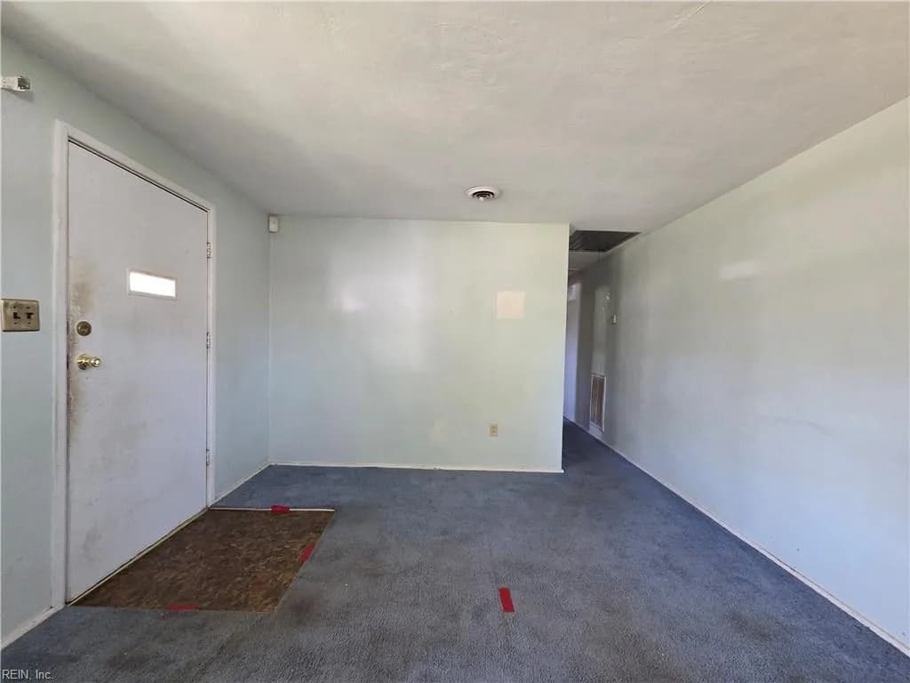 4 Jordan DR, HAMPTON VA 23666 - Photo 5