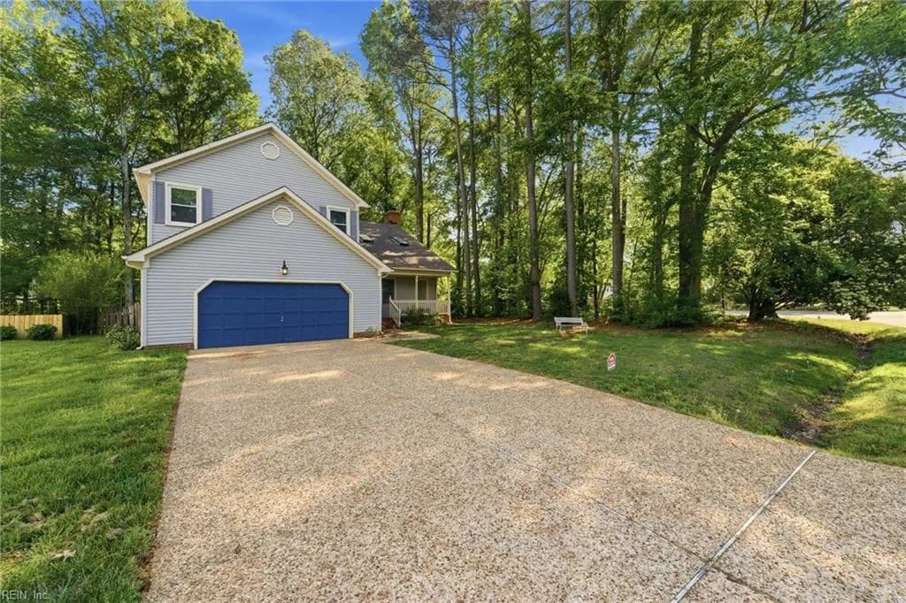 100 Blacksmith ARCH, YORKTOWN VA 23693 - Photo 4