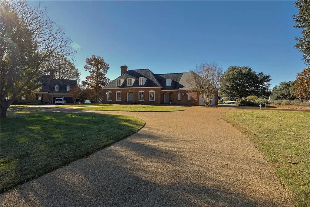 4 Cedar Point DR, HAMPTON VA 23669 - Photo 5