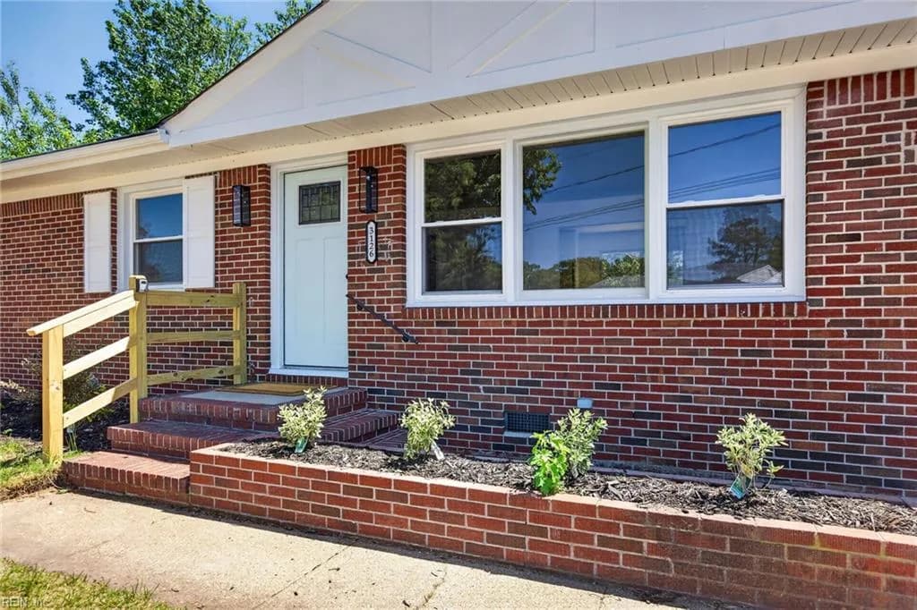 3126 Humboldt ST, NORFOLK VA 23513 - Photo 2