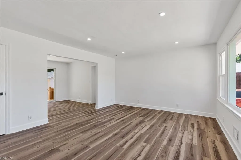 3126 Humboldt ST, NORFOLK VA 23513 - Photo 4