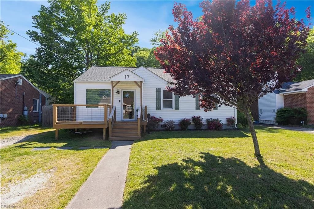 17 Warner RD, Hampton — 3 bed Residential, 966 sqft