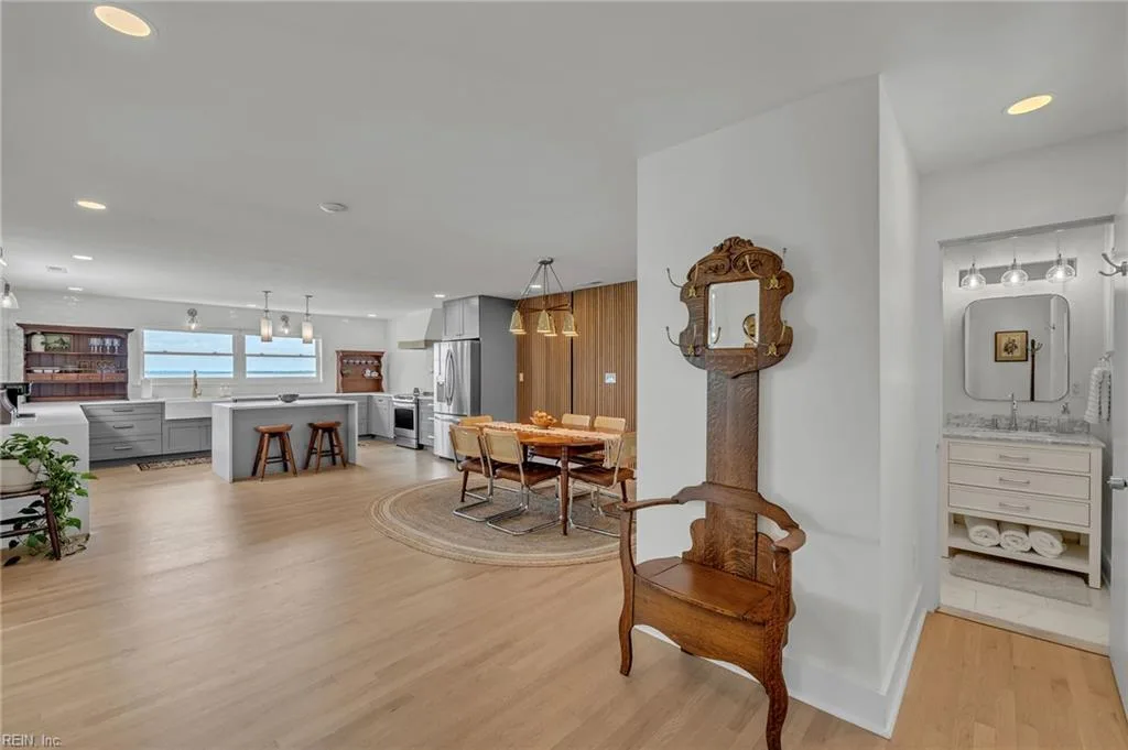 4701 River Shore RD, PORTSMOUTH VA 23703 - Photo 5