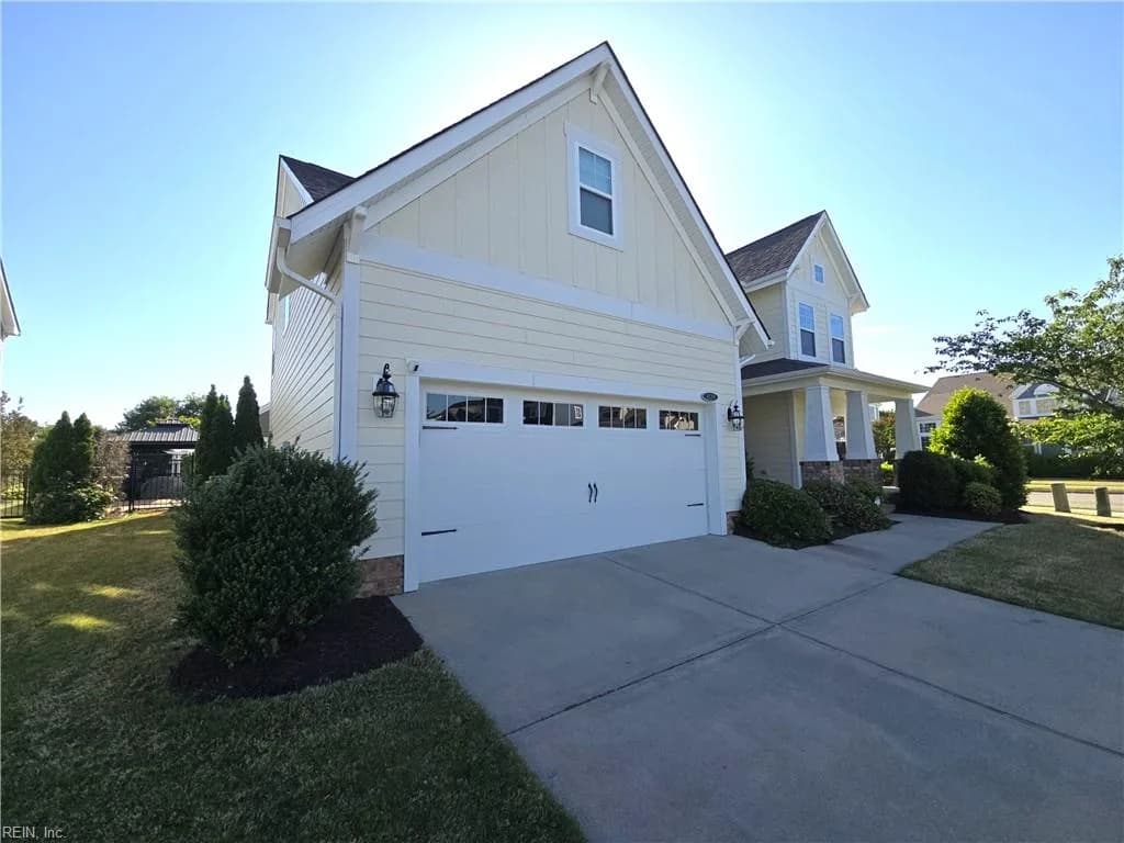 1129 Flower ST, VIRGINIABEACH VA 23455 - Photo 3