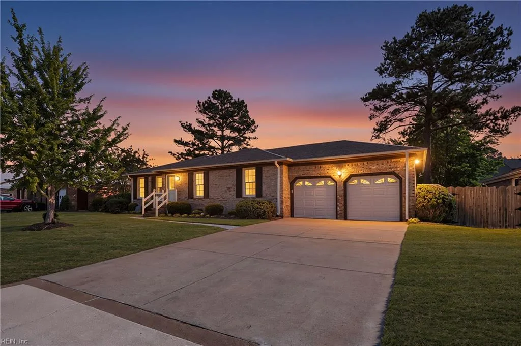 5360 Brockie ST, Virginia Beach — 4 bed Residential, 2,145 sqft