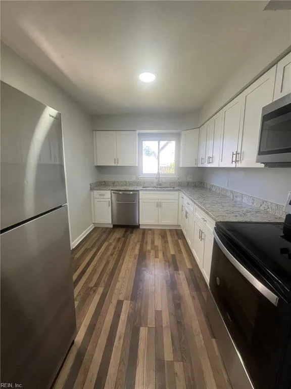 3461 Gamage DR, NORFOLK VA 23518 - Photo 3
